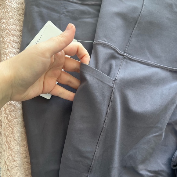 Athleta Women's Purple Pants - Picture 4 of 7